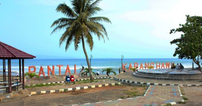 Pantai Karang Hawu : Harga Tiket, Foto, Lokasi, Fasilitas dan Spot