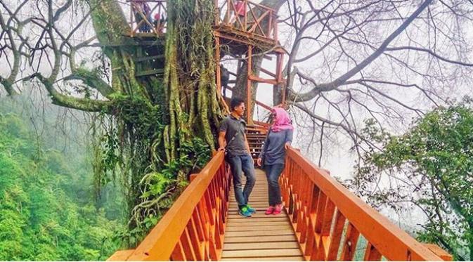 Curug Ciherang : Harga Tiket, Foto, Lokasi, Fasilitas dan Spot