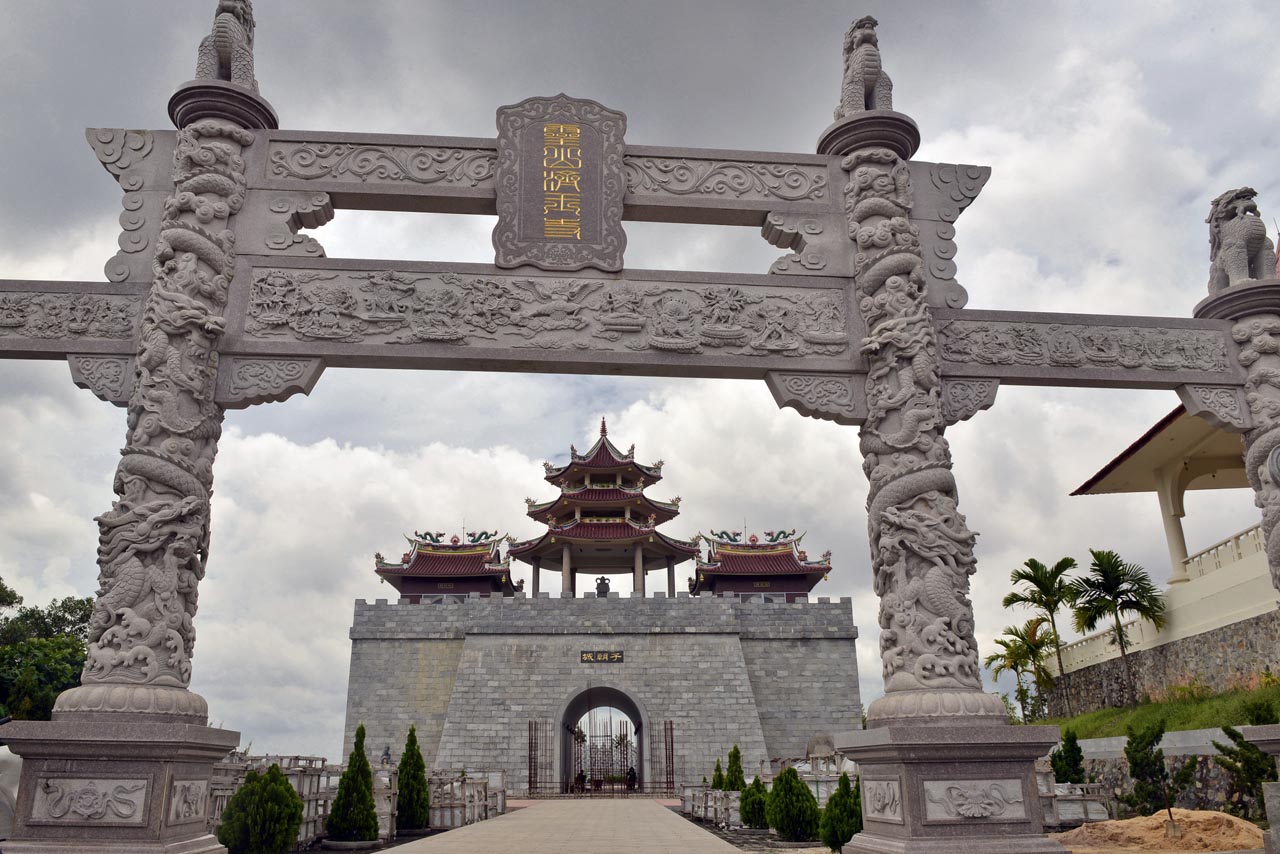 Vihara Ksitigarbha Bodhisattva : Harga Tiket, Foto, Lokasi, Fasilitas dan Spot