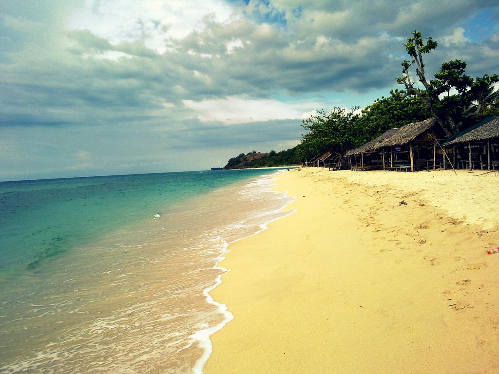 ​Pantai Lhok Bubon : Harga Tiket, Foto, Lokasi, Fasilitas dan Spot