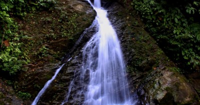 Air Terjun Geluguran : Harga Tiket, Foto, Lokasi, Fasilitas dan Spot