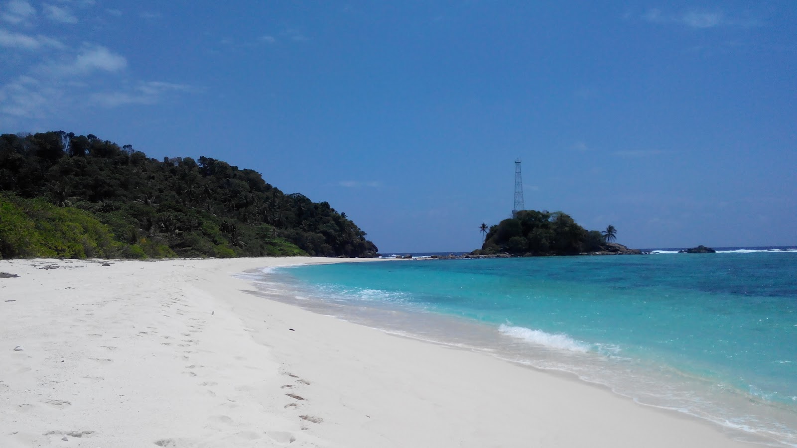 Pulau Sejuba : Harga Tiket, Foto, Lokasi, Fasilitas dan Spot