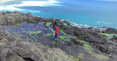 Pantai Ombak Tujuh : Harga Tiket, Foto, Lokasi, Fasilitas dan Spot