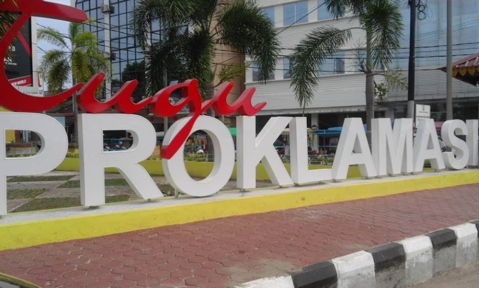 Tugu Proklamasi : Harga Tiket, Foto, Lokasi, Fasilitas dan Spot