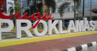 Tugu Proklamasi : Harga Tiket, Foto, Lokasi, Fasilitas dan Spot