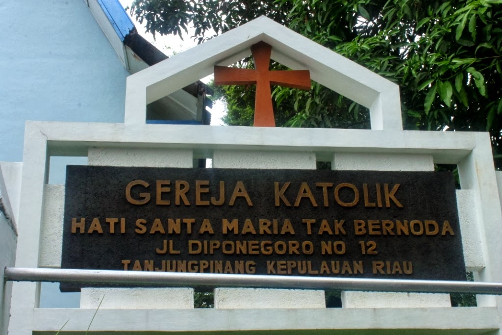 Gereja Katolik Hati Santa Maria Tak Bernoda : Harga Tiket, Foto, Lokasi, Fasilitas dan Spot