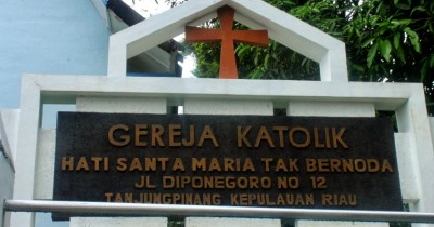 Gereja Katolik Hati Santa Maria Tak Bernoda : Harga Tiket, Foto, Lokasi, Fasilitas dan Spot