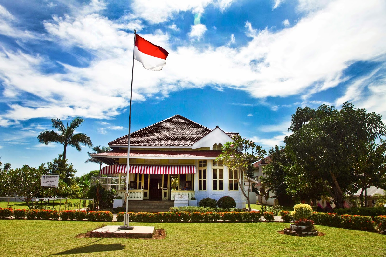 Rumah Pengasingan Bung Karno di Bengkulu : Harga Tiket, Foto, Lokasi, Fasilitas dan Spot