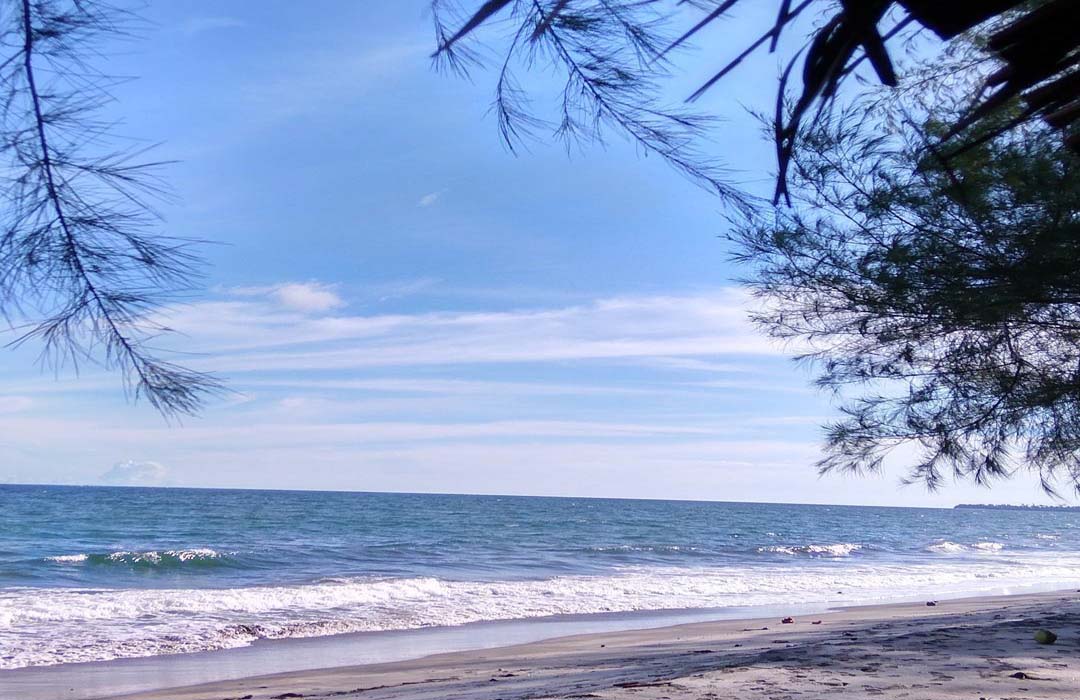 Pantai Cemara Indah : Harga Tiket, Foto, Lokasi, Fasilitas dan Spot
