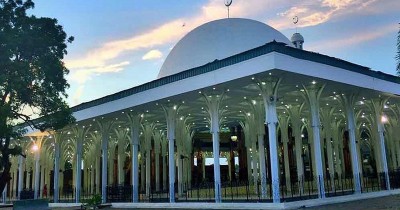 Masjid Agung Al-Falah : Harga Tiket, Foto, Lokasi, Fasilitas dan Spot