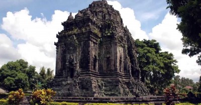 Candi Kalasan : Harga Tiket, Foto, Lokasi, Fasilitas dan Spot