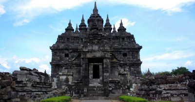 Candi Plaosan : Harga Tiket, Foto, Lokasi, Fasilitas dan Spot