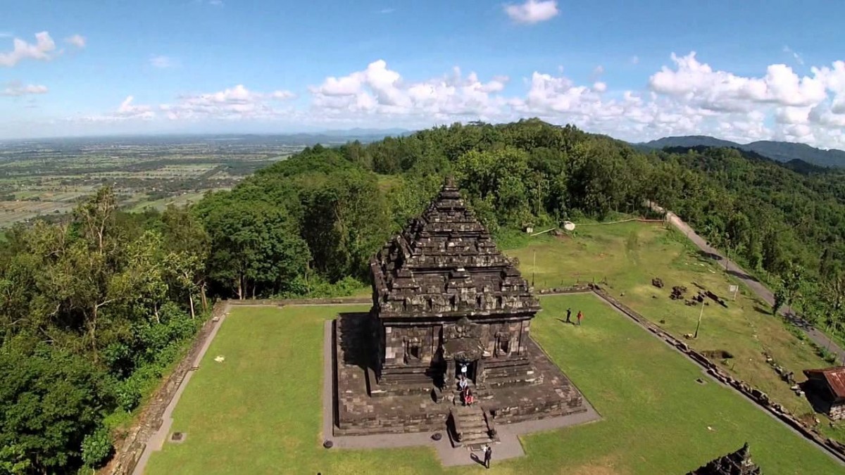 Candi Ijo : Harga Tiket, Foto, Lokasi, Fasilitas dan Spot