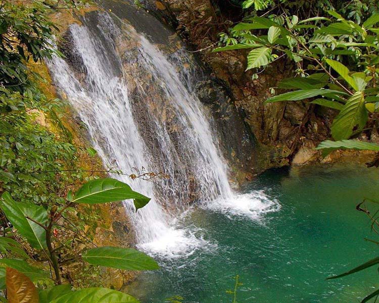 Air Terjun Tujuh Tingkat : Harga Tiket, Foto, Lokasi, Fasilitas dan Spot