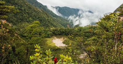 Gunung Kunyit : Harga Tiket, Foto, Lokasi, Fasilitas dan Spot