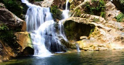 Air Terjun Suhom : Harga Tiket, Foto, Lokasi, Fasilitas dan Spot