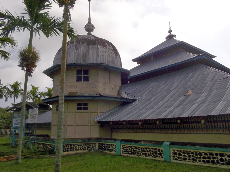Masjid Keramat : Harga Tiket, Foto, Lokasi, Fasilitas dan Spot