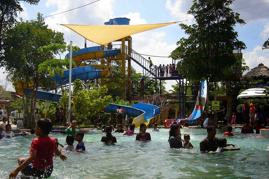 Mutiara Water Park, Wahana Permainan Air Favorit di Kota