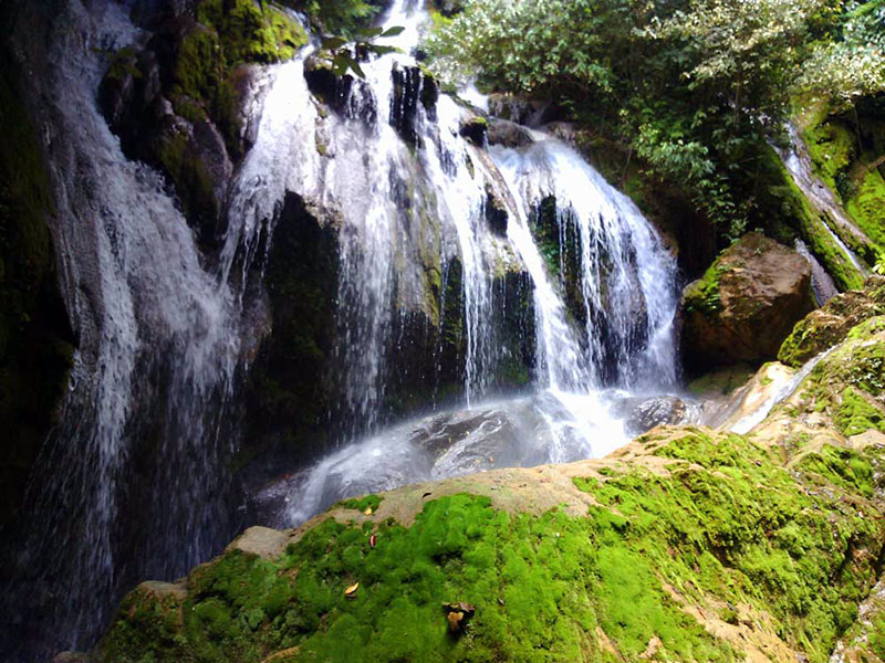 Air Terjun Ceuraceu : Harga Tiket, Foto, Lokasi, Fasilitas dan Spot