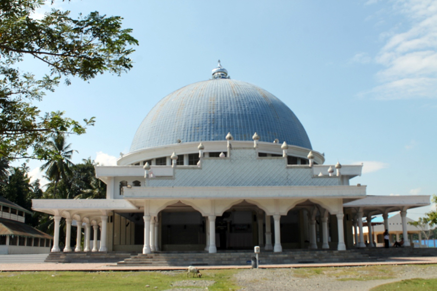 Masjid Raya Labui : Harga Tiket, Foto, Lokasi, Fasilitas dan Spot