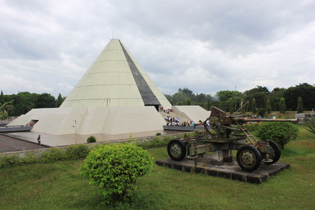 Monumen Jogja Kembali, Nostalgia Dengan Nuansa Perjuangan Indonesia