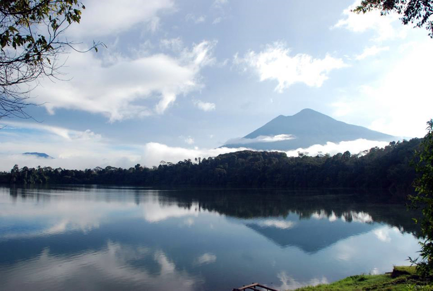 Danau Pauh : Harga Tiket, Foto, Lokasi, Fasilitas dan Spot