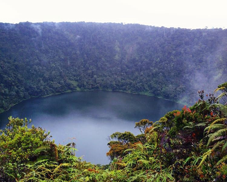 Danau Kumbang : Harga Tiket, Foto, Lokasi, Fasilitas dan Spot