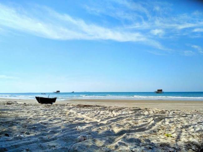 Pantai Dungun : Harga Tiket, Foto, Lokasi, Fasilitas dan Spot
