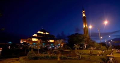 Masjid Agung Batam : Harga Tiket, Foto, Lokasi, Fasilitas dan Spot