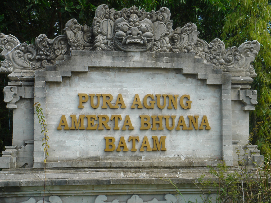 Pura Agung Amerta Bhuana : Harga Tiket, Foto, Lokasi, Fasilitas dan Spot