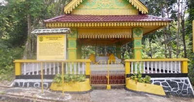 Makam Daeng Celak dan Daeng Marewa : Harga Tiket, Foto, Lokasi, Fasilitas dan Spot