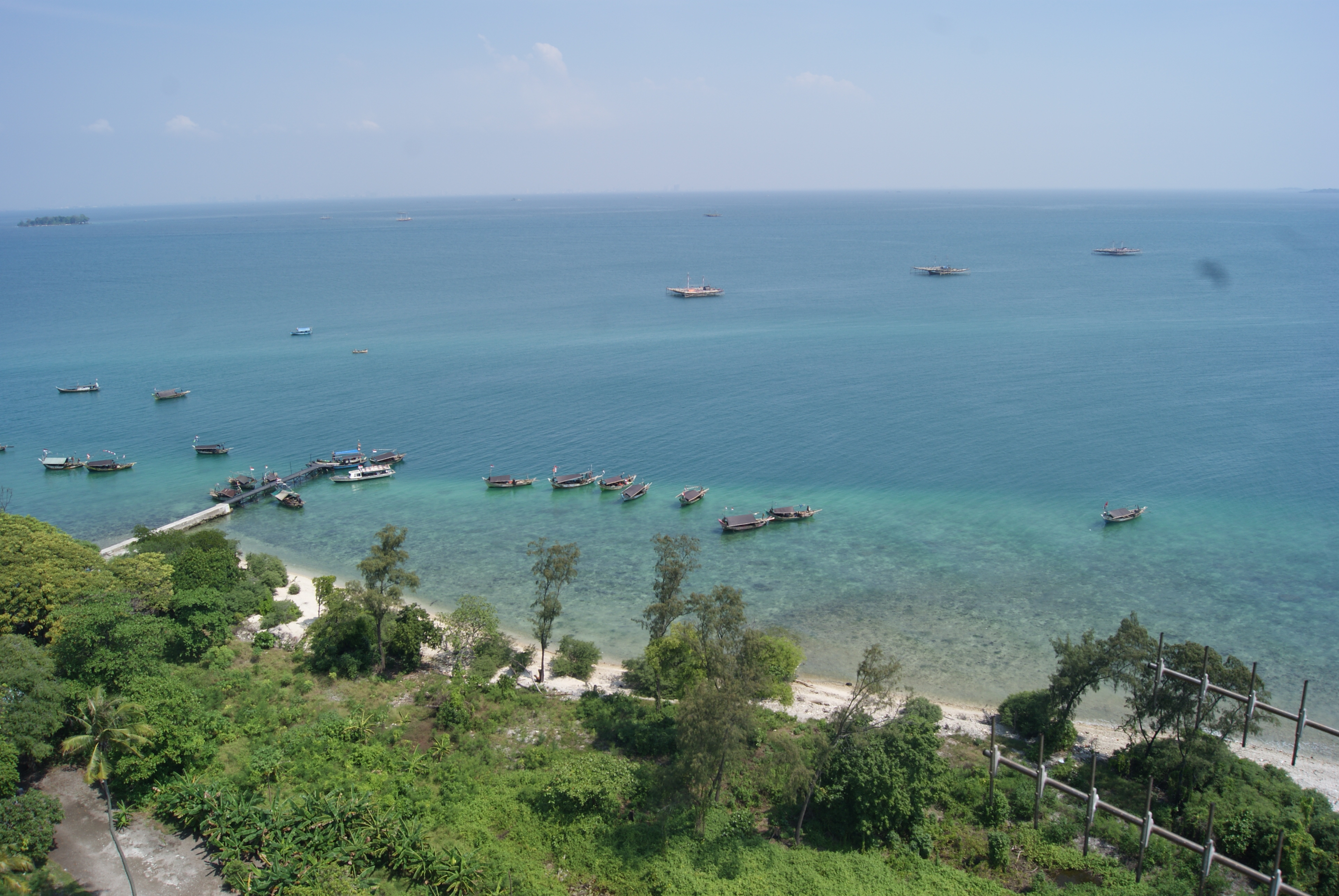 Pulau Damar : Harga Tiket, Foto, Lokasi, Fasilitas dan Spot