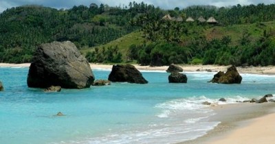 Pantai Teluk Deras : Harga Tiket, Foto, Lokasi, Fasilitas dan Spot