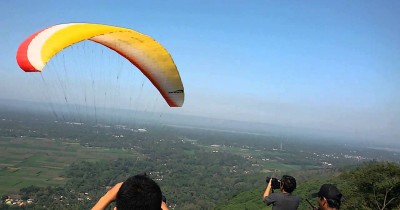 Gunung Pegat Ponggok Srengat : Harga Tiket, Foto, Lokasi, Fasilitas dan Spot