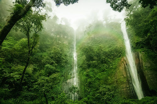 Air Terjun Tancak : Harga Tiket, Foto, Lokasi, Fasilitas dan Spot