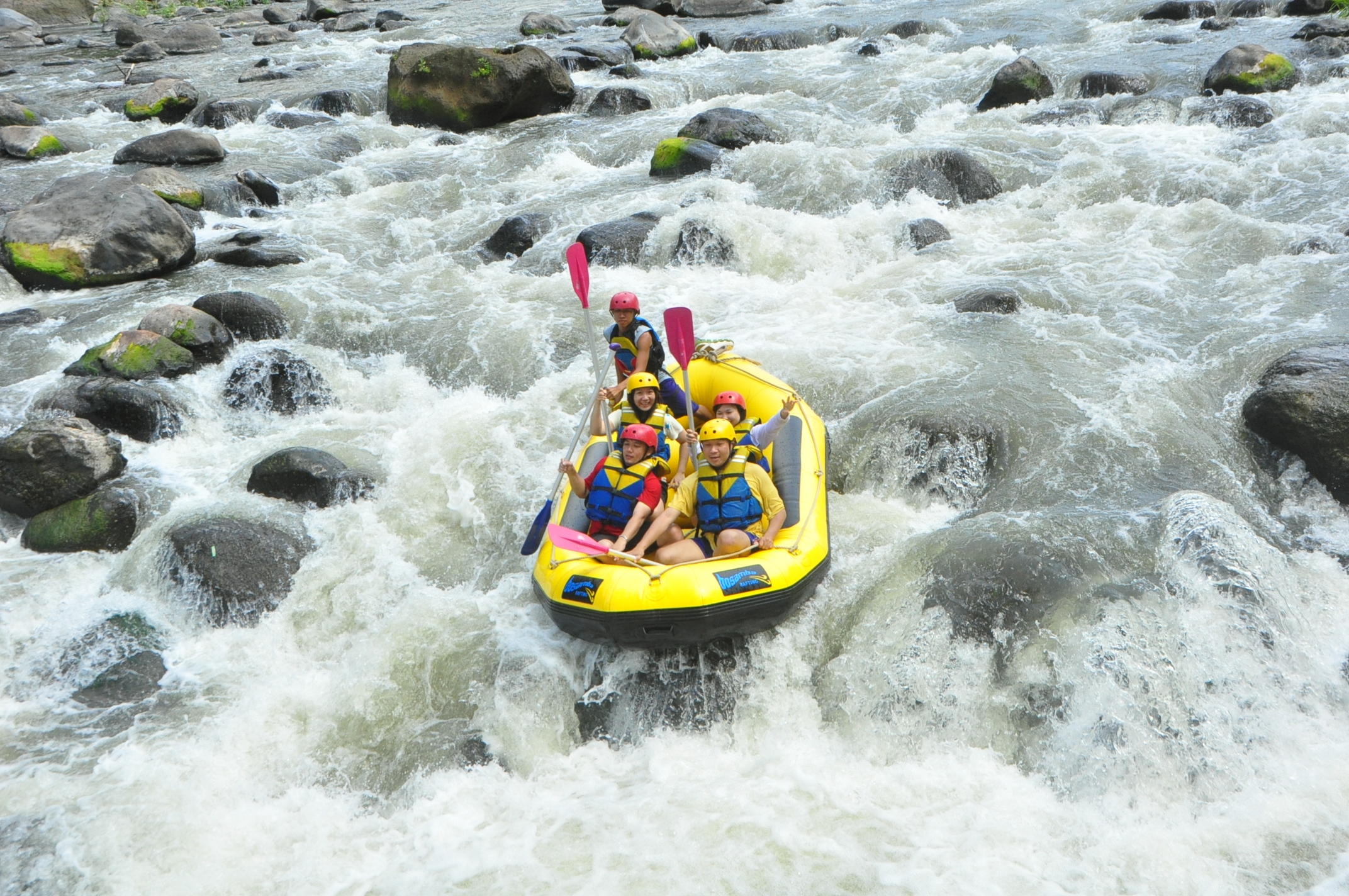 Arung Jeram Bosamba : Harga Tiket, Foto, Lokasi, Fasilitas dan Spot