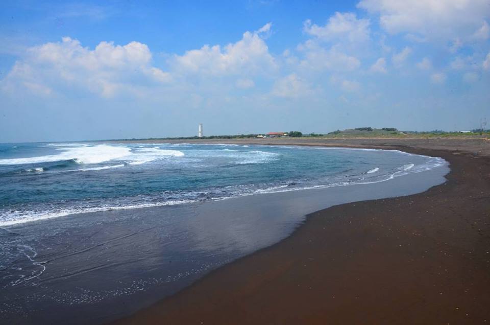 Pantai Paseban : Harga Tiket, Foto, Lokasi, Fasilitas dan Spot