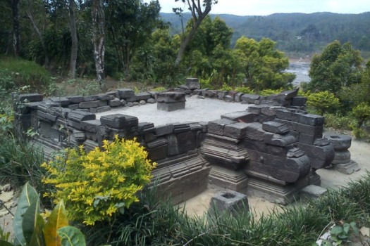 Candi Gambar Wetan : Harga Tiket, Foto, Lokasi, Fasilitas dan Spot