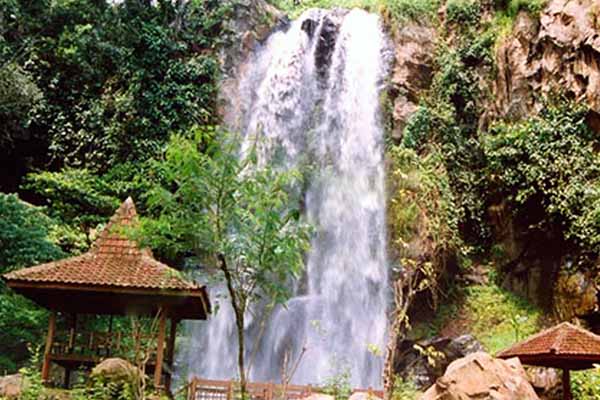 Air Terjun Pulo Agung : Harga Tiket, Foto, Lokasi, Fasilitas dan Spot