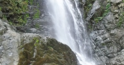 Curug Cigentis : Harga Tiket, Foto, Lokasi, Fasilitas dan Spot