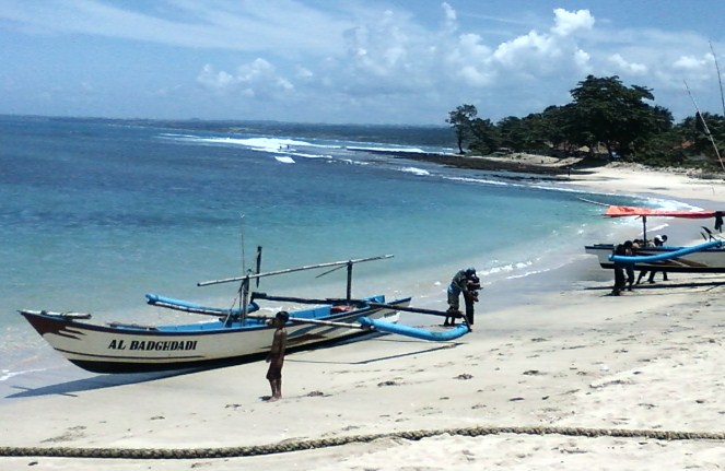 Pantai Jayanti : Harga Tiket, Foto, Lokasi, Fasilitas dan Spot