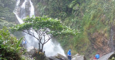 Curug Ciherang : Harga Tiket, Foto, Lokasi, Fasilitas dan Spot