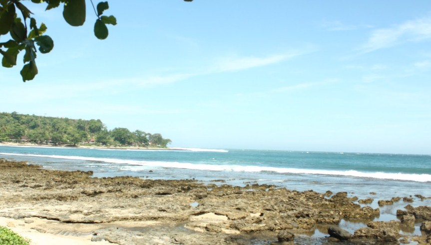 Pantai Rancabuaya : Harga Tiket, Foto, Lokasi, Fasilitas dan Spot
