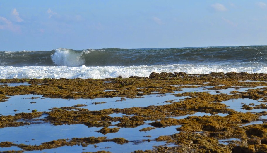 Pantai Minajaya : Harga Tiket, Foto, Lokasi, Fasilitas dan Spot