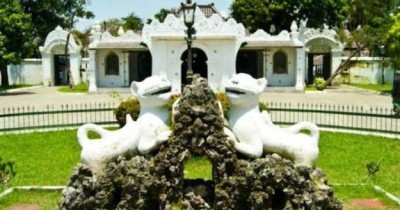 Keraton Kasepuhan Cirebon, Wisata Sejarah yang Menarik Banyak Pengunjung di Cirebon