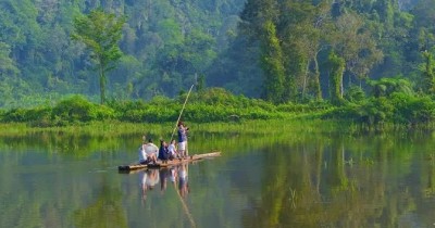 Situ Gunung : Harga Tiket, Foto, Lokasi, Fasilitas dan Spot