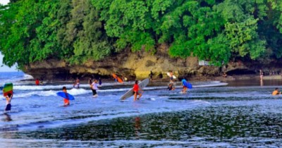 Pantai Batu Karas : Harga Tiket, Foto, Lokasi, Fasilitas dan Spot