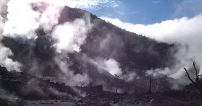 Kawah Ratu, Kawah Unik nan Eksotis di Gunung Salak