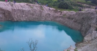 Telaga Biru : Harga Tiket, Foto, Lokasi, Fasilitas dan Spot