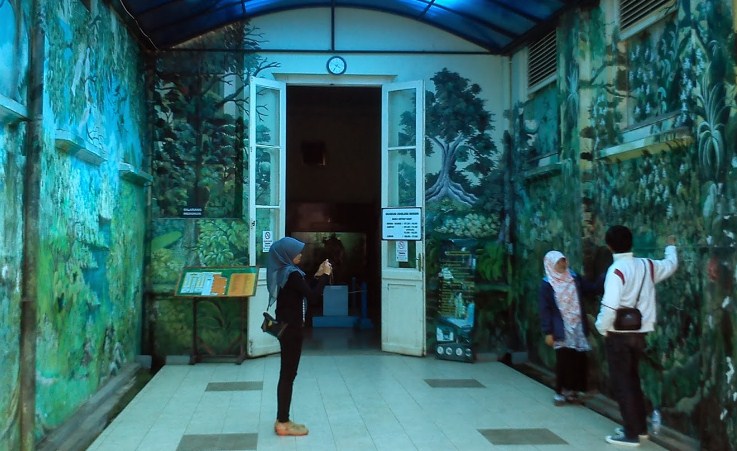 Museum Zoologi Bogor : Harga Tiket, Foto, Lokasi, Fasilitas dan Spot